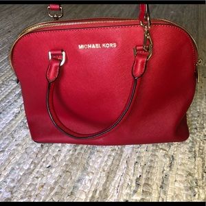 Michael Kors Red Jet Set Shoulder Handbag